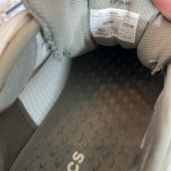 Crocs Nova Trek White Grey NWT men’s 7 women’s 9 - Picture 7 of 7